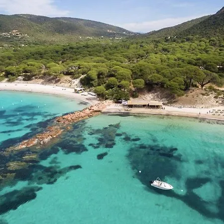 4 Personnes Le Nautilus, Centre-ville De Porto-vecchio *